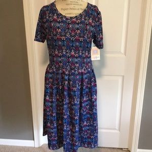 LuLaRoe Amelia